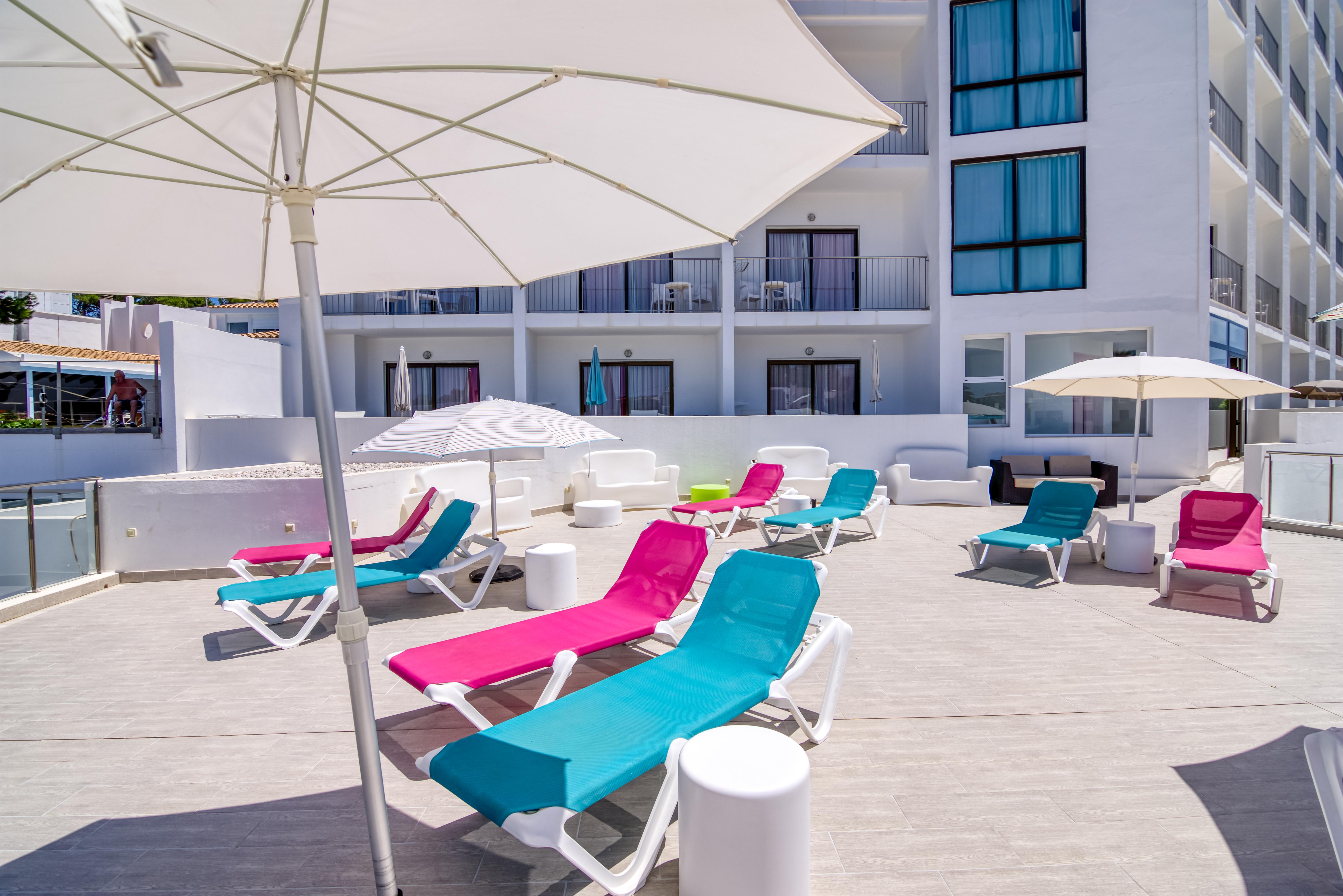 Hotel Playa Santandria Adults Only Кала Сантандрия Екстериор снимка